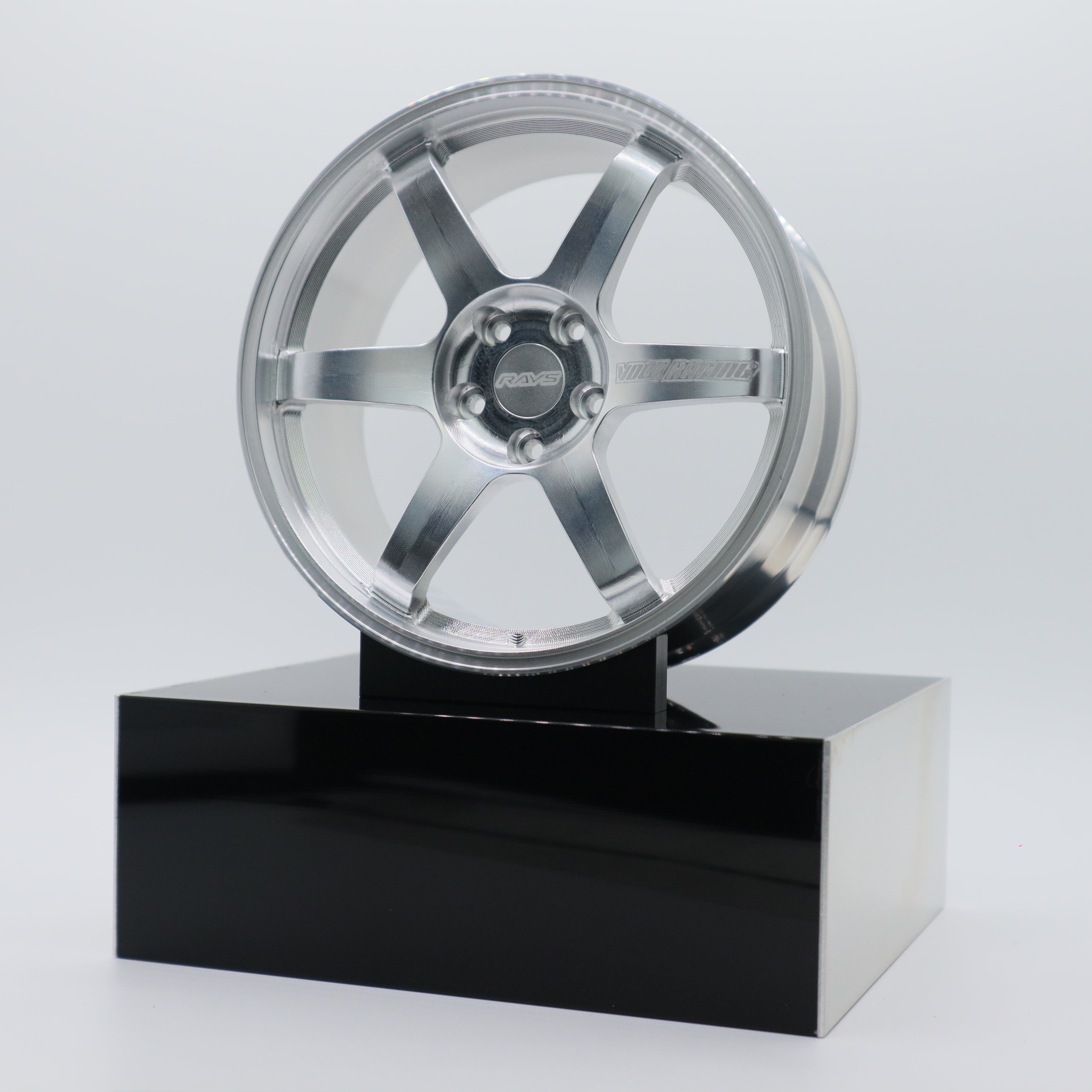 RAYS | TE37 (Engraved Logo)